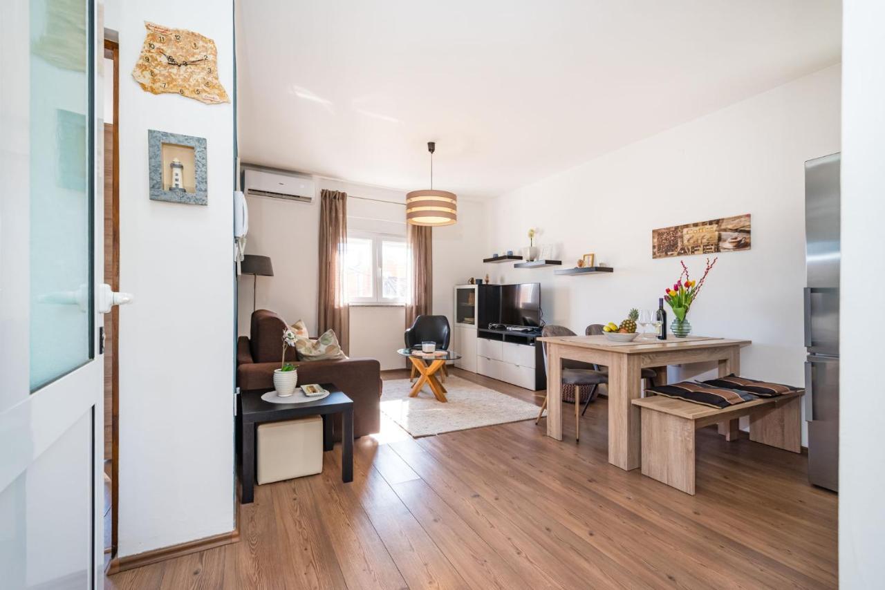 Apartment Karla Zadar Bagian luar foto