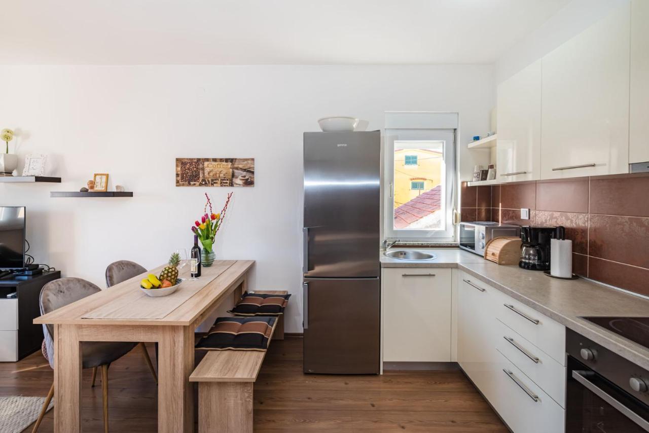 Apartment Karla Zadar Bagian luar foto